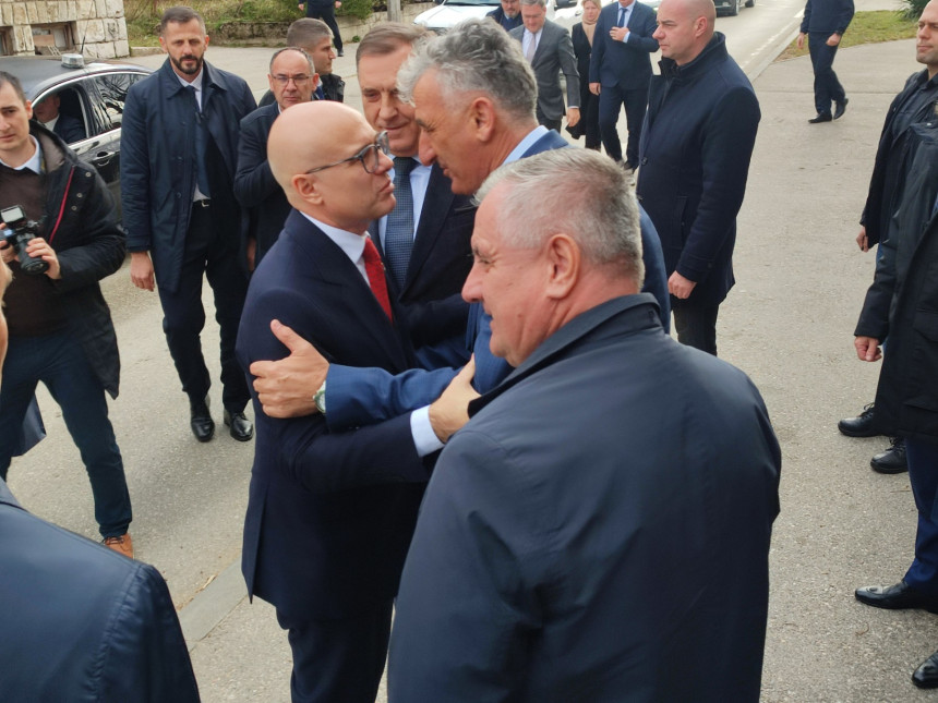 Vučević u Nevesinju počeo dvodnevnu posjetu Srpskoj