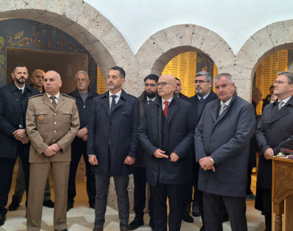 Predsjednik Vlade Srbije Miloš Vučević u posjeti Prebilovcima