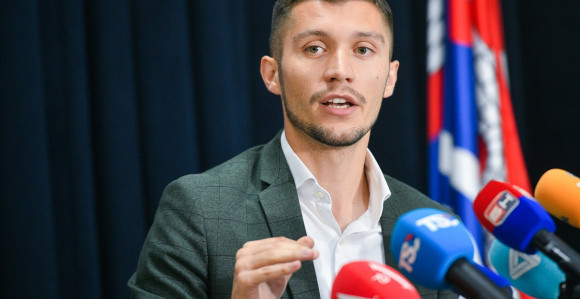 Неуставне су најављене измјене закона о доприносима