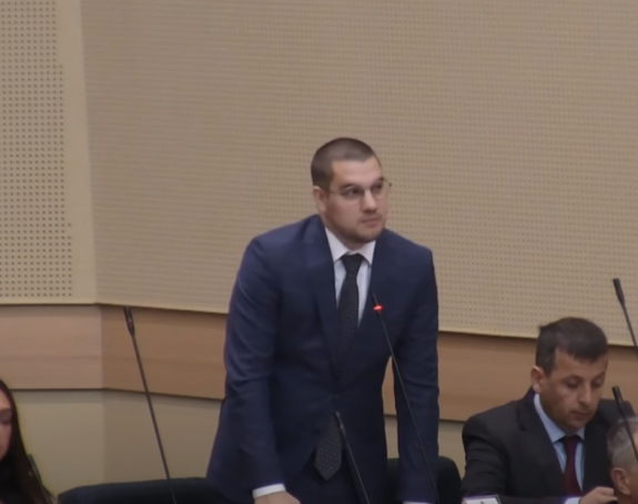 Da li je bivši direktor IRB-a Dražen Vrhovac u bjekstvu?!