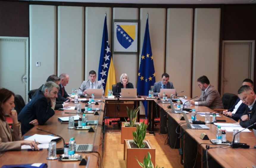 Министри из Српске бојкотовали сједницу Савјета министара