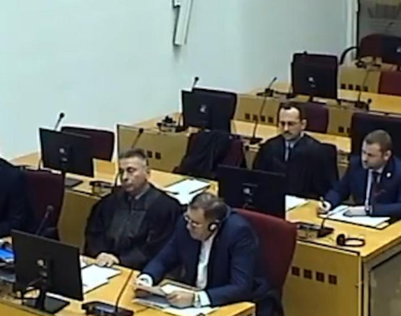 Detalji iz sudnice sa suđenja Dodiku i Lukiću (VIDEO)