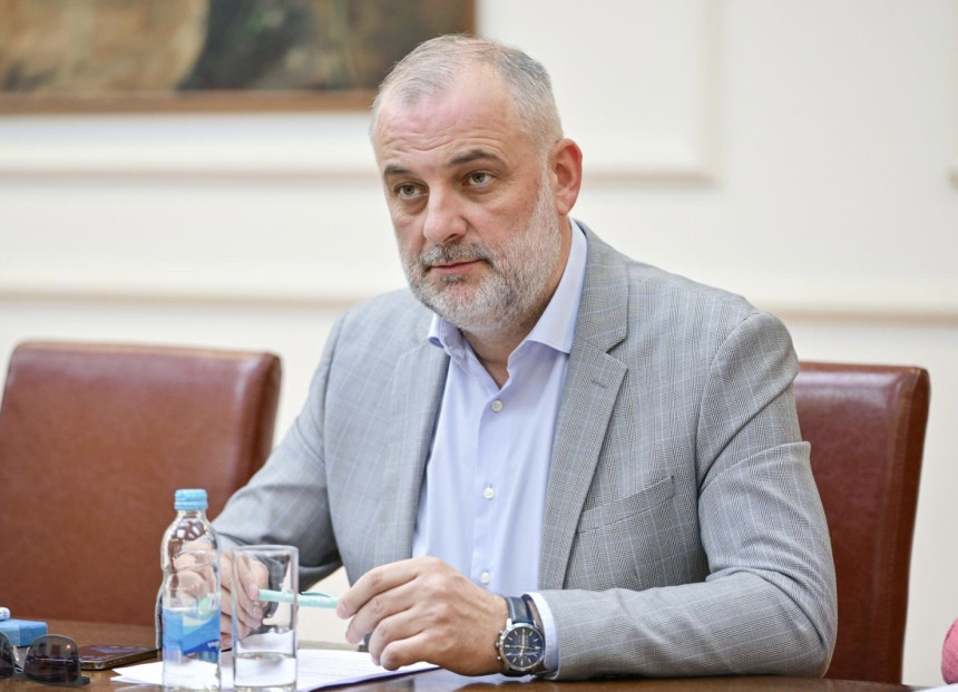 Hitno povući Zakon kojim se Banjaluci uzima novac