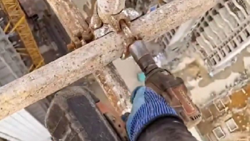 Da li biste pristali i za koliko para biste radili ovaj posao (VIDEO)