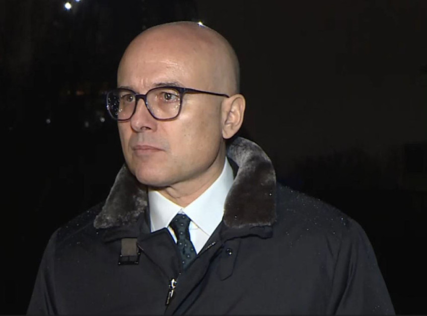 Tramp pozdravio Vučića, Mask zna skoro sve o Srbiji