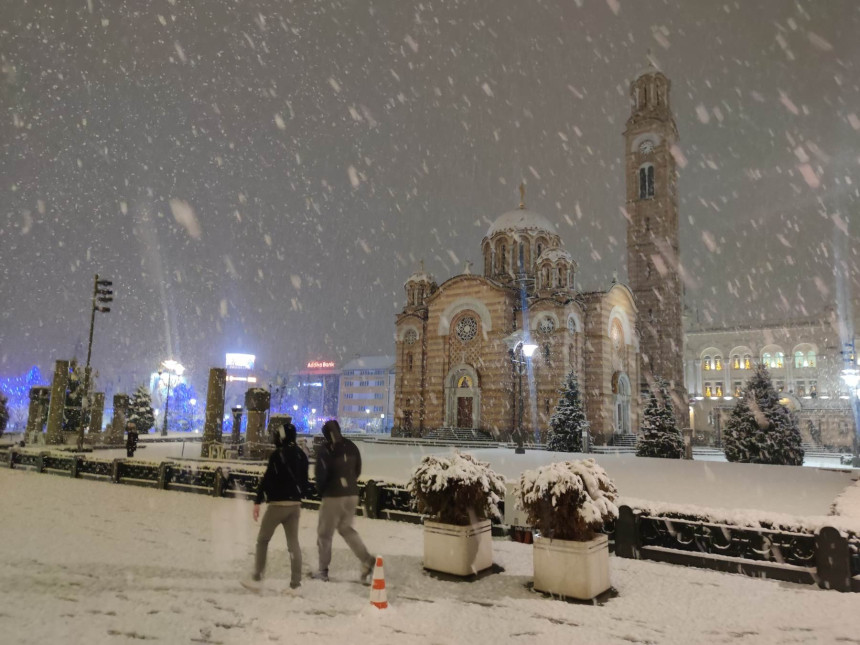 Данас ће падати киша, која ће прећи у сусњежицу