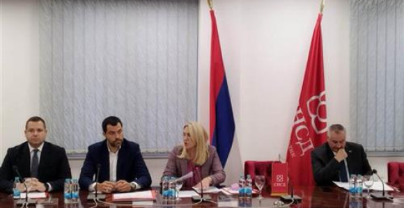 Sud vrši pritisak: Traže dokumentaciju o stanju Dodika