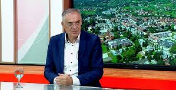 "Javašluk javnih preduzeća i Vlade prevršio je mjeru"