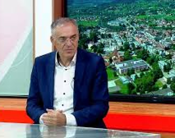 "Javašluk javnih preduzeća i Vlade prevršio je mjeru"