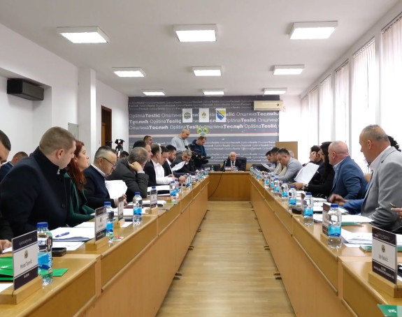 Prava drama u režiji SNSD-a u skupštini opštine Teslić