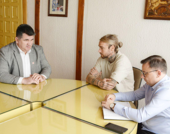 Podrška opštine i privrednika FK "Majevica2