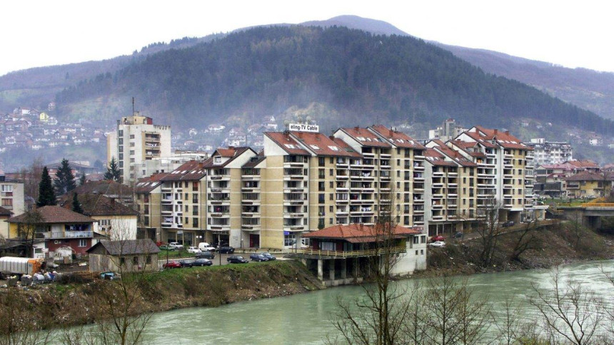Pokušao zapaliti vozilo supruge direktora HE Bistrica