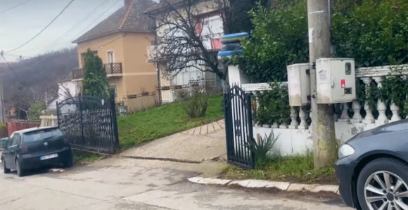 Ubijeni mladić nosio nanogicu, ranjena trudnica