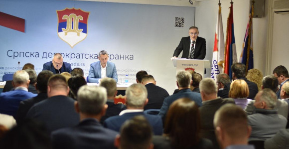 SDS traži hitan sastanak sa Vučićem i Porfirijem