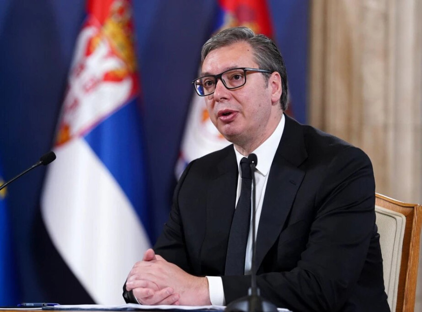 Miličević pisao Vučiću: Zabrinuti smo stanjem u Republici Srpskoj
