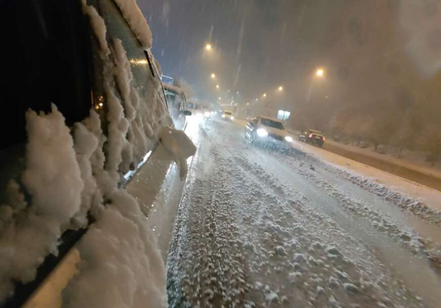 SDS: Treba uvesti vanredno stanje u Republici Srpskoj!