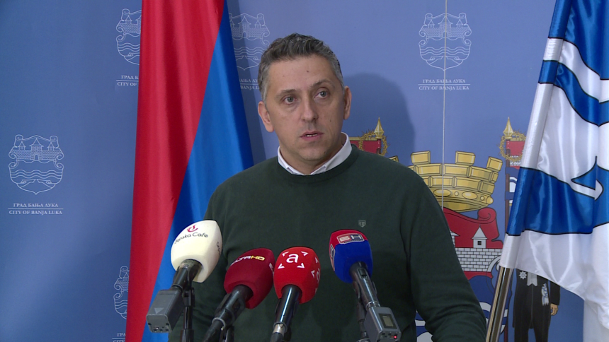 Gradska uprava BL tvrdi: Zimske službe rade na terenu