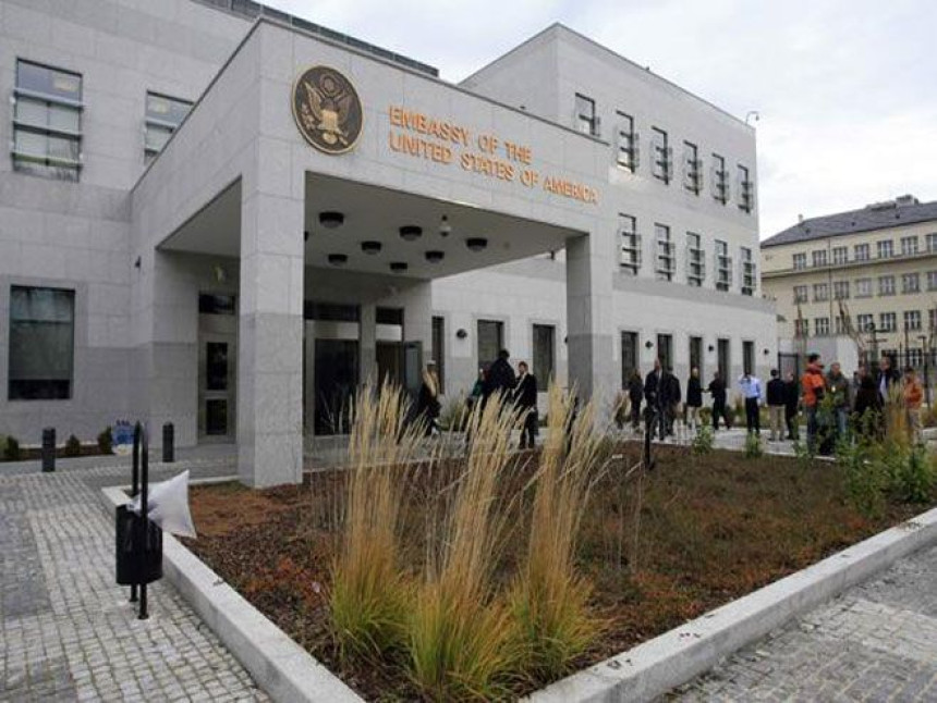Zaključci NSRS antiedejtonski, podrška Šmitu