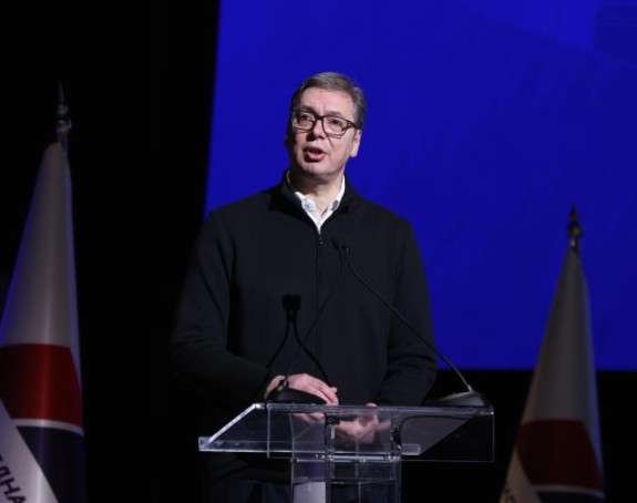 Vučić: Država neće primjenjivati silu na protestima