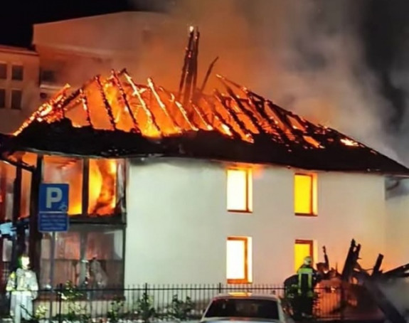 U Brčkom izgorjela džamija u požaru