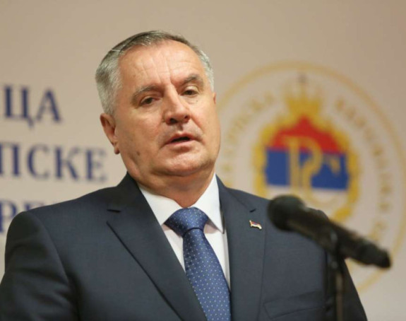 Višković misli da je sledeći: Pakuju mi svaki dan!