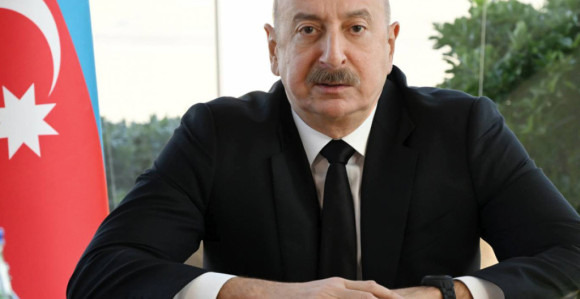 Alijev: Komisija počela da istražuje uzroke pada aviona