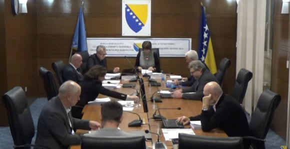 Zbog kršenja Izbornog zakona 824.500 KM kazni