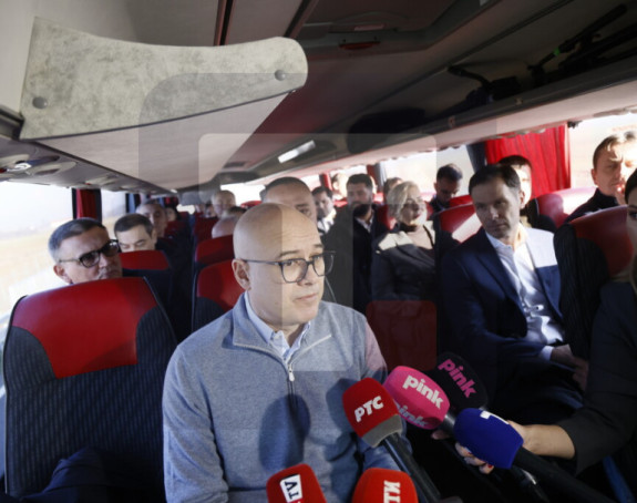 Rad je najbolji odgovor na kritike, Srbija se gradi
