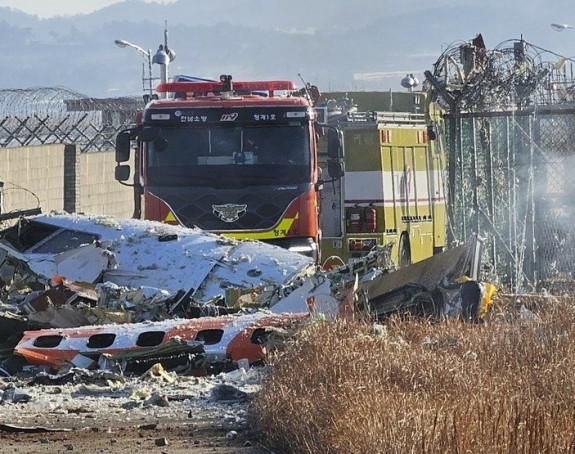 Zašto je zid uopšte bio na kraju piste? (VIDEO)
