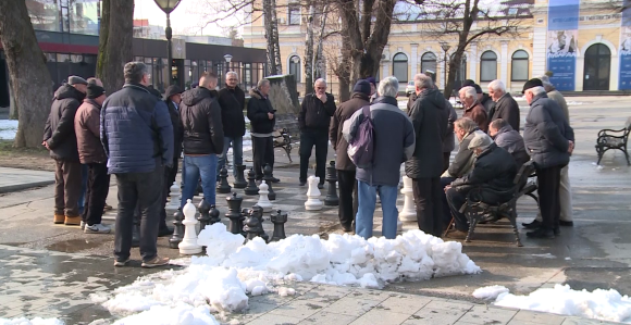 Većina upire prst u izvršnu vlast, a penzioneri?