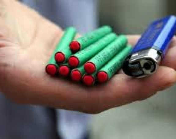 Djeca završila u bolnici zbog izazova sa petardom