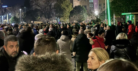 Протест испред МУП у Подгорици, грађани тражили оставке