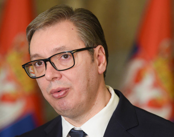 Vučić pozvao mlade ljude da se posvete učenju