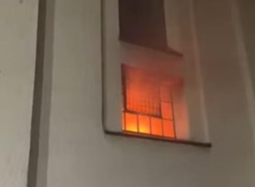 Šabac: Zapalila se crkva tokom paljenja badnjaka (VIDEO)