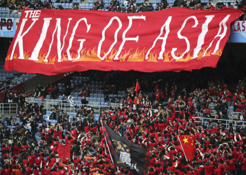 Plaćali milione, dovodili zvijezde, pa se ugasili