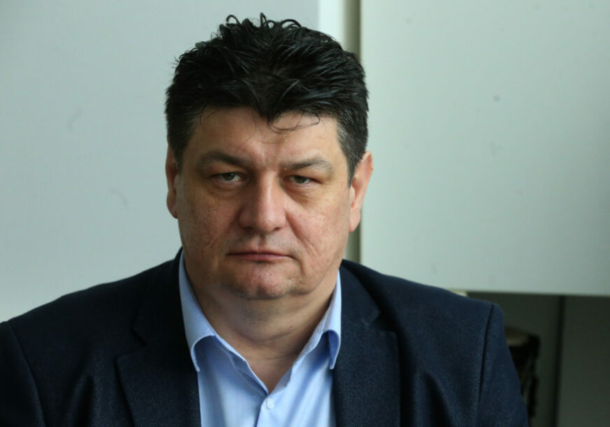 "Velike patriote" kraduckajući brane Republiku Srpsku