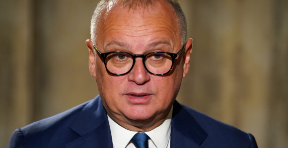 Odbijen prijedlog za određivanje pritvora Vesiću