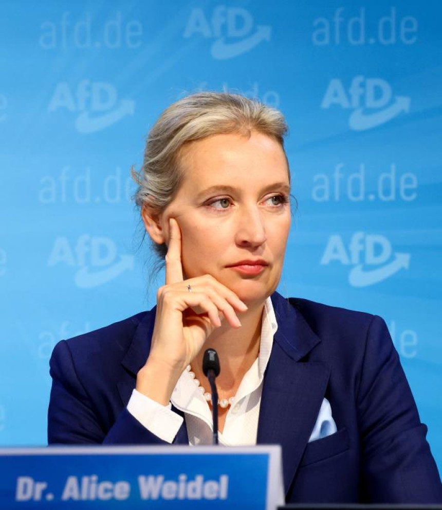 Čelična Alis Vajdel kandidat za kancelara Njemačke