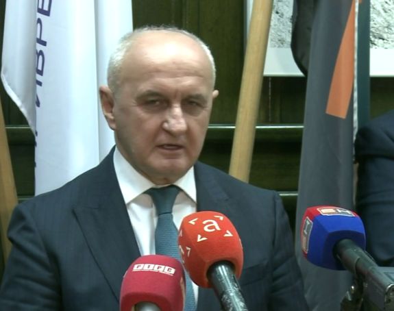 "Нема најава санкција за фирме у Српској, али ..."