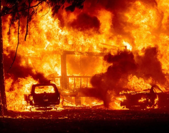 Požari i jaki vjetrovi pustoše Kaliforniju: Šteta ogromna