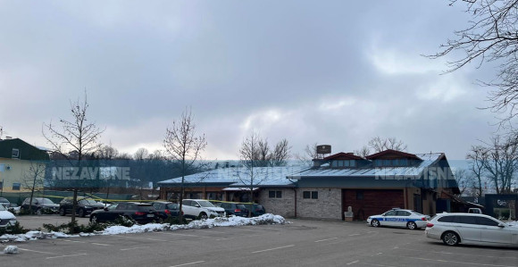 Iz policije i tužilaštva još uvijek muk: Parking restorana Stara Ada, gdje se sinoć desilo ubistvo i dalje blokiran