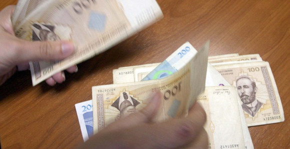 Biće dobro ako ne bude loše: Porasli i štednja i krediti