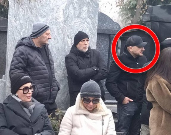 Prvi put u javnosti: Luka Bojović na pomenu Arkanu