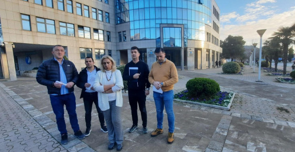 Radnici traže smjenu direktora ERS Luke Petrovića
