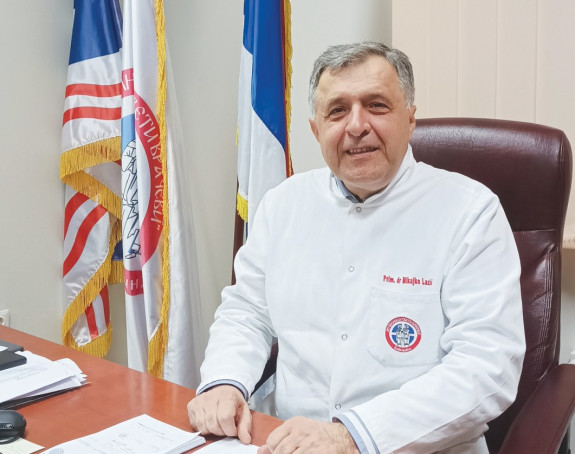 Uprava bijeljinske bolnice ćuti, a vrsni ljekari odlaze