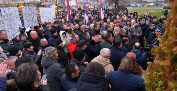 Petrović dao časnu riječ: Stipendije će biti isplaćene