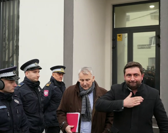 Petroviću zabrana da isplati zaostale stipendije?!