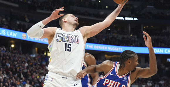 Денвер побиједио Филаделфију уз нови трипл-дабл Јокића