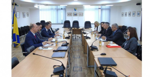 Procesuirati visoku korupciju i kriminal visokog nivoa