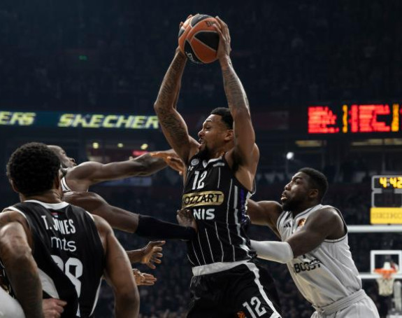 Partizan u prepunoj Areni pobijedio nezgodni Pariz!